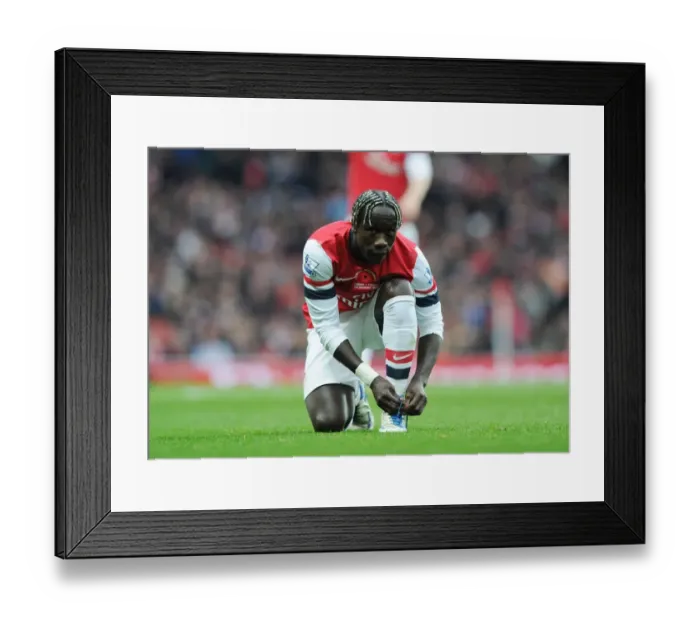 Framed Print : Arsenal vs Fulham: Bacary Sagna in Action at the Emirates Stadium (Premier League 2012-13) Framed Print : Arsenal vs Fulham: Bacary Sagna in Action at the Emirates Stadium (Premier League 2012-13)
