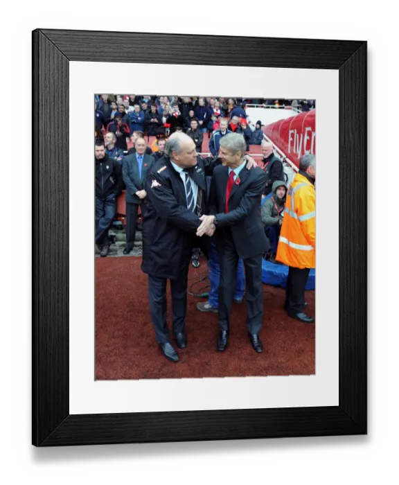Framed Print : Arsene Wenger and Martin Jol Pre-Match Handshake: Arsenal vs Fulham, Premier League 2012-13