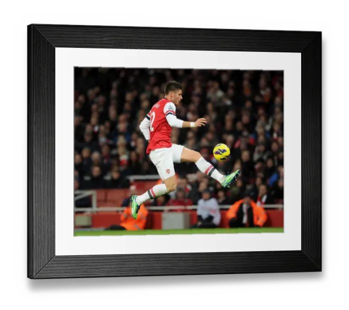 Framed Print : Olivier Giroud in Action: Arsenal vs West Bromwich Albion, Premier League 2012-13