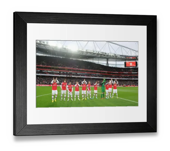 Framed Print : Arsenal vs Swansea City: Premier League Showdown at Emirates Stadium (December 2012)
