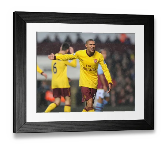 Framed Print : Arsenal's Kieran Gibbs in Action against Aston Villa, Premier League 2012-13