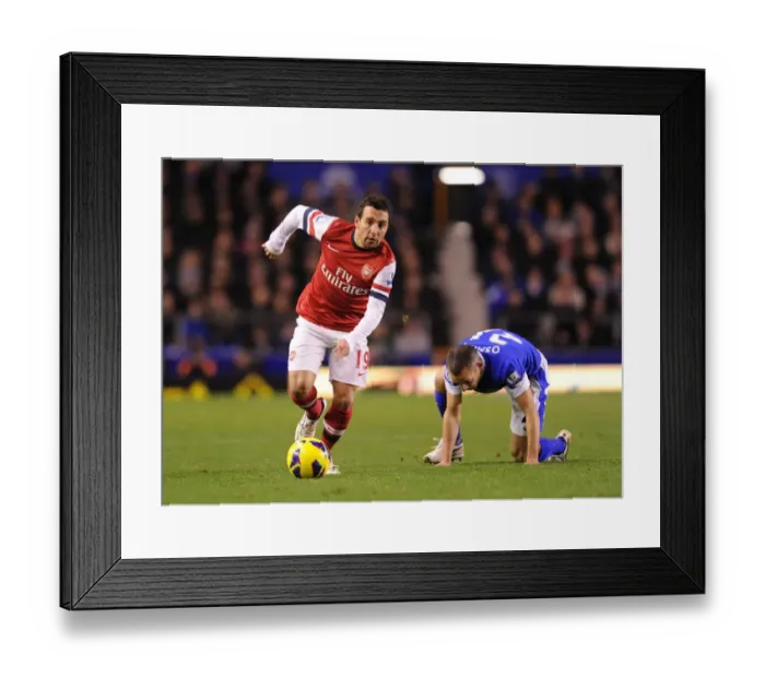 Framed Print : Santi Cazorla Outmaneuvers Bryan Oviedo: Everton vs Arsenal, Premier League 2012-13