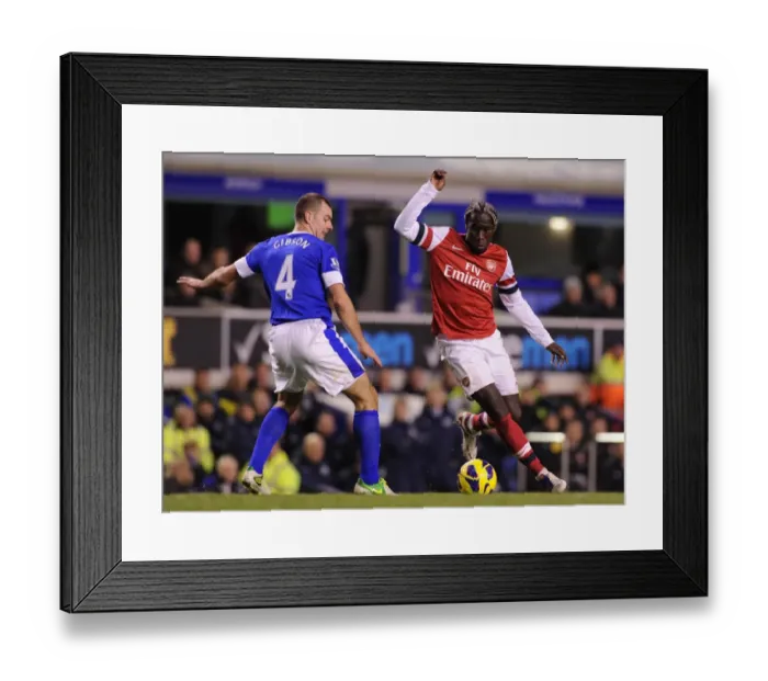 Framed Print : Everton v Arsenal - Premier League