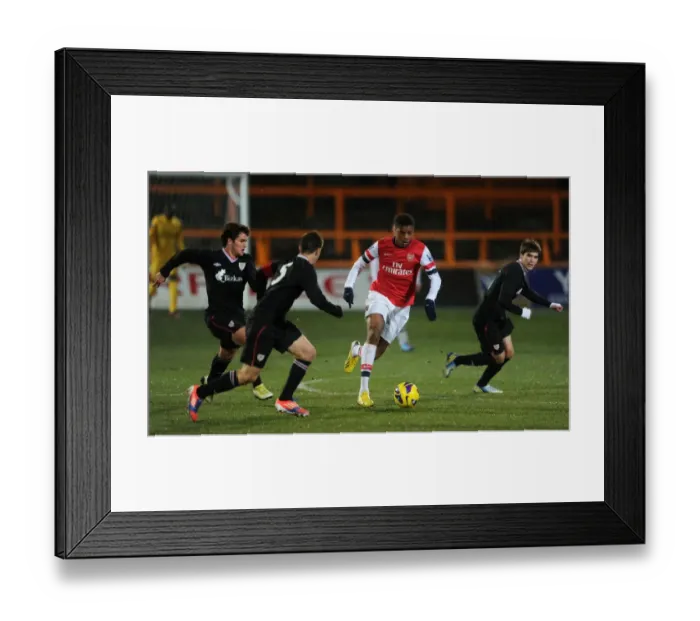 Framed Print : Arsenal U19 v Athletico Bilbao U19 - NextGen Series Framed Print : Arsenal U19 v Athletico Bilbao U19 - NextGen Series