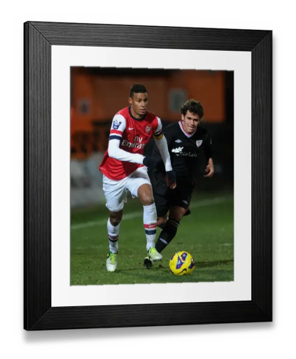 Framed Print : Angha Outpaces Aqueche: Arsenal U19 vs Athletico Bilbao U19, NextGen Series Framed Print : Angha Outpaces Aqueche: Arsenal U19 vs Athletico Bilbao U19, NextGen Series