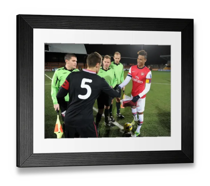 Framed Print : Young Guns Clash: Martin Angha vs. Ander Artabe - Arsenal U19 vs. Athletico Bilbao U19 (NextGen Series) Framed Print : Young Guns Clash: Martin Angha vs. Ander Artabe - Arsenal U19 vs. Athletico Bilbao U19 (NextGen Series)