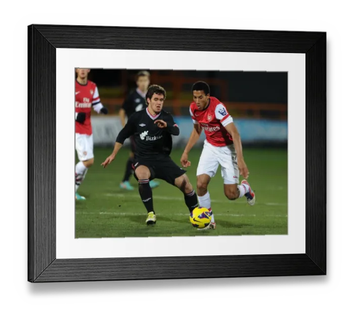 Framed Print : Isaac Hayden vs. Ager Aqueche: Clash of the NextGen Stars at Arsenal U19 vs. Athletico Bilbao U19