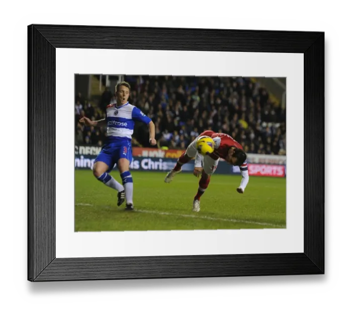 Framed Print : Reading v Arsenal - Premier League