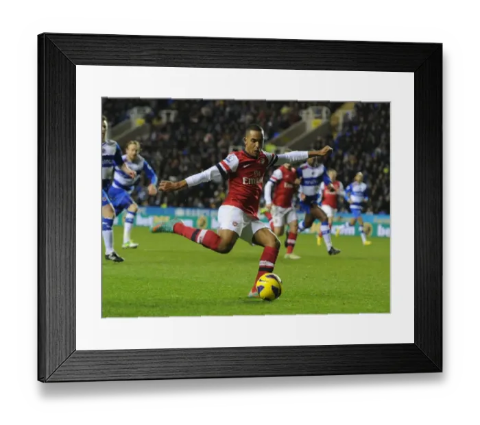 Framed Print : Theo Walcott in Action: Reading vs. Arsenal, Premier League 2012-13 Framed Print : Theo Walcott in Action: Reading vs. Arsenal, Premier League 2012-13
