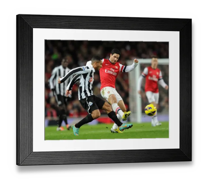 Framed Print : Mikel Arteta (Arsenal) Sylvain Marveaux (Newcastle). Arsenal 7: 3 Newcastle United Framed Print : Mikel Arteta (Arsenal) Sylvain Marveaux (Newcastle). Arsenal 7: 3 Newcastle United