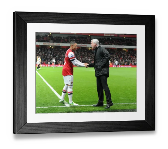 Framed Print : Arsenal vs. Newcastle United: Pre-Match Handshake Between Alex Oxlade-Chamberlain and Alan Pardew (2012-13) Framed Print : Arsenal vs. Newcastle United: Pre-Match Handshake Between Alex Oxlade-Chamberlain and Alan Pardew (2012-13)