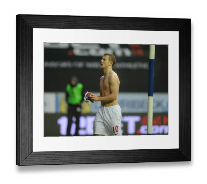 Framed Print : Jack Wilshere Reacts After Arsenal's Win Against Wigan Athletic (2012-13) Framed Print : Jack Wilshere Reacts After Arsenal's Win Against Wigan Athletic (2012-13)