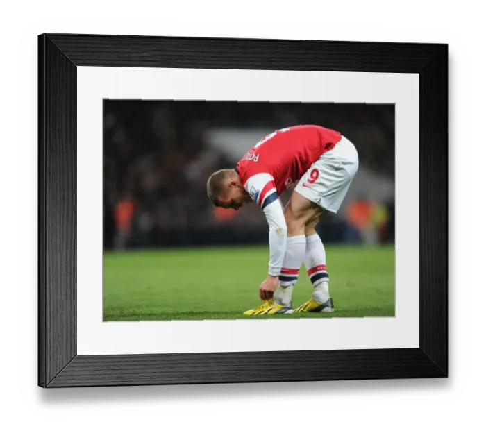 Framed Print : Lukas Podolski in Action: Arsenal vs Manchester City, Premier League 2012-13 Framed Print : Lukas Podolski in Action: Arsenal vs Manchester City, Premier League 2012-13
