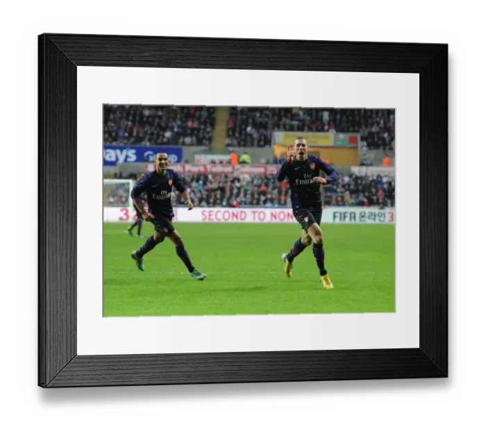 Framed Print : Arsenal's Unforgettable FA Cup Goal Celebration: Podolski and Walcott's Emotional Moment at Swansea