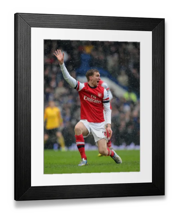 Framed Print : Per Mertesacker Focused: Chelsea vs Arsenal, Premier League 2012-13