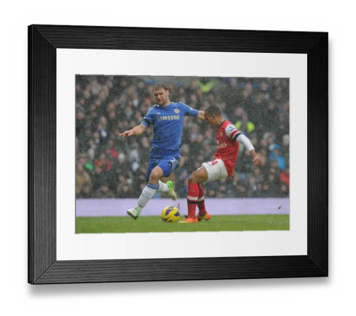 Framed Print : Theo Walcott Scores Past Petr Cech: Chelsea vs. Arsenal, Premier League 2012-13