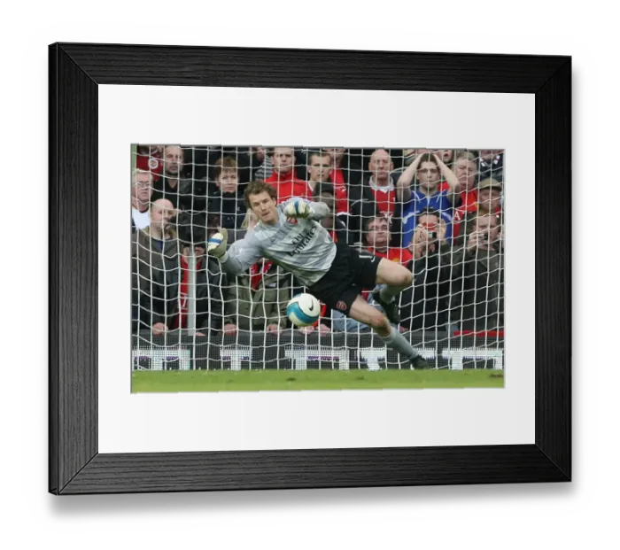 Framed Print : Jens Lehmann: Defying Manchester United in the 2007-08 Premier League Battle at Old Trafford