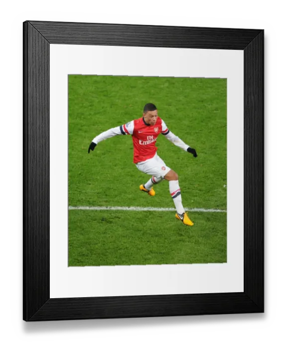 Framed Print : Arsenal's Alex Oxlade-Chamberlain in Action against West Ham United (2012-13) Framed Print : Arsenal's Alex Oxlade-Chamberlain in Action against West Ham United (2012-13)