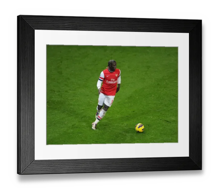 Framed Print : Bacary Sagna (Arsenal). Arsenal 5: 1 West Ham United. Barclays Premier League. Emirates Stadium