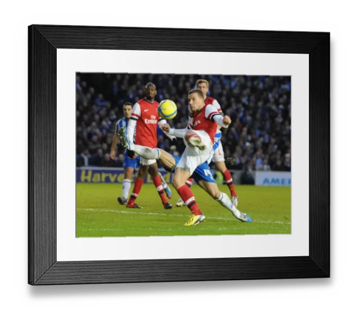 Framed Print : Lukas Podolski in Action: Arsenal vs. Brighton & Hove Albion, FA Cup 2012-13 Framed Print : Lukas Podolski in Action: Arsenal vs. Brighton & Hove Albion, FA Cup 2012-13