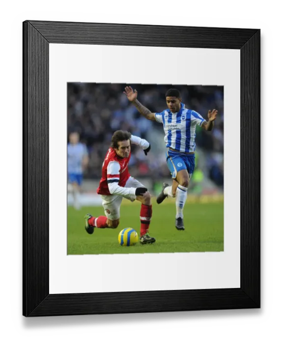 Framed Print : Tomas Rosicky Outmaneuvers Liam Bridcutt: FA Cup Showdown