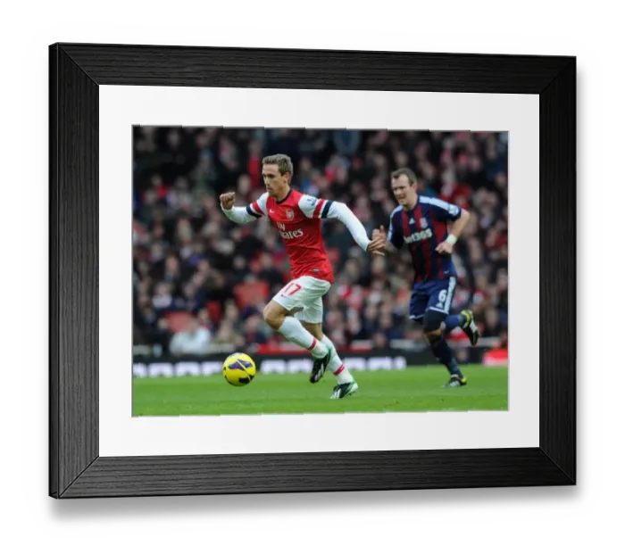 Framed Print : Nacho Monreal in Action: Arsenal vs Stoke City, Premier League 2012-13 Framed Print : Nacho Monreal in Action: Arsenal vs Stoke City, Premier League 2012-13