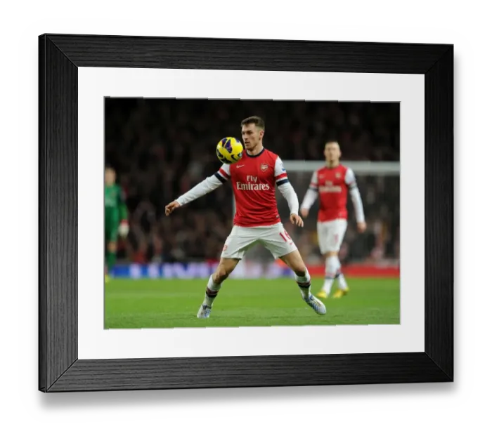 Framed Print : Aaron Ramsey: In Action for Arsenal Against Liverpool, Premier League 2012-13 Framed Print : Aaron Ramsey: In Action for Arsenal Against Liverpool, Premier League 2012-13