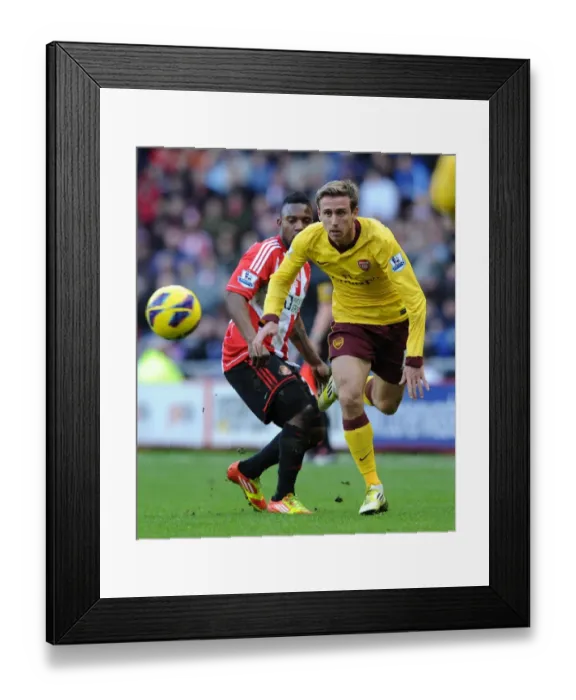 Framed Print : Nacho Monreal (Arsenal) Stephane Sessegnon (Sunderland). Sunderland 0: 1 Arsenal Framed Print : Nacho Monreal (Arsenal) Stephane Sessegnon (Sunderland). Sunderland 0: 1 Arsenal