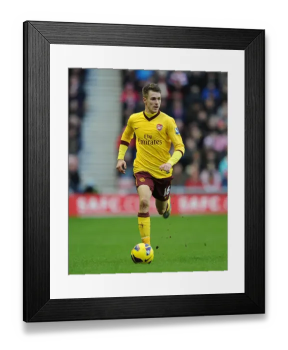 Framed Print : Aaron Ramsey in Action: Sunderland vs. Arsenal, Premier League 2012-13