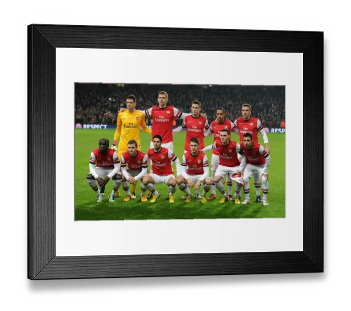 Framed Print : Arsenal FC vs. FC Bayern Munich: 2012-13 UEFA Champions League Showdown