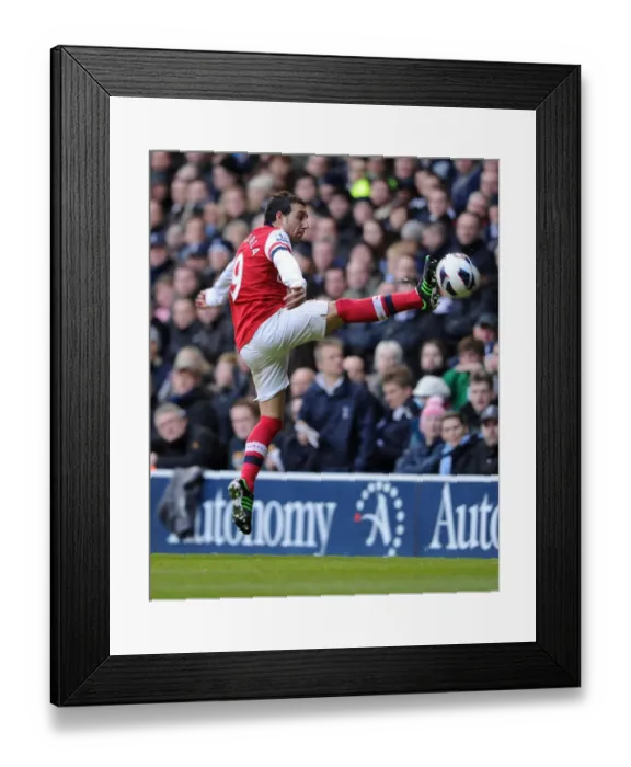 Framed Print : Tottenham Hotspur v Arsenal - Premier League