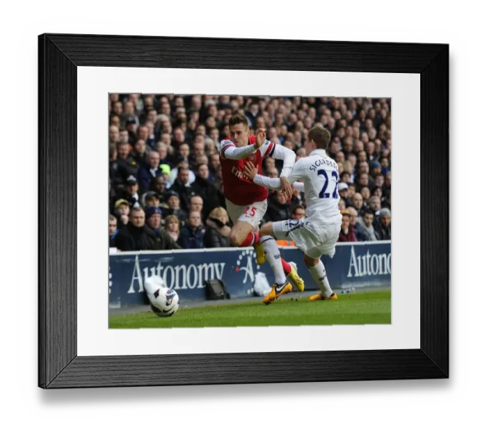 Framed Print : Clash of Talents: Jenkinson vs. Sigurdsson - Tottenham vs. Arsenal, Premier League 2012-13