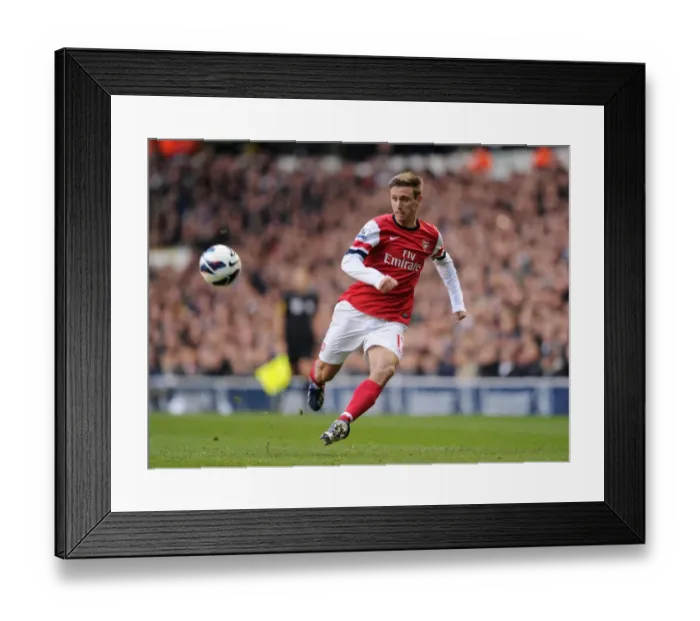 Framed Print : Nacho Monreal in Action: Tottenham Hotspur vs Arsenal, Premier League 2012-13 Framed Print : Nacho Monreal in Action: Tottenham Hotspur vs Arsenal, Premier League 2012-13