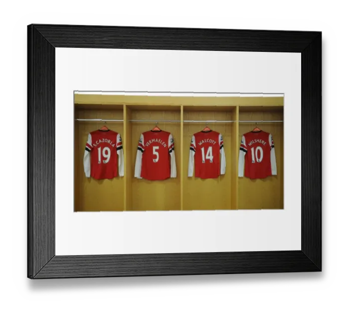 Framed Print : Arsenal Squad Pre-Match: Santi Cazorla, Thomas Vermaelen, Theo Walcott, and Jack Wilshere