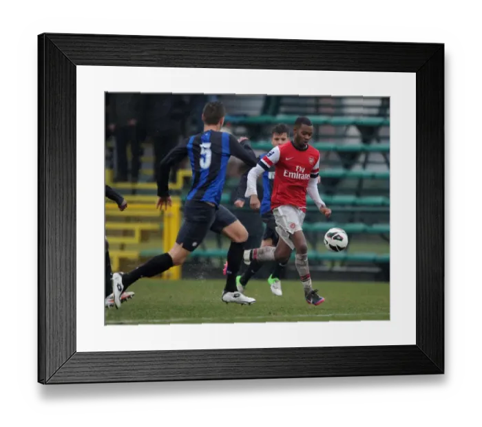 Framed Print : Zak Ansah (Arsenal). Inter Milan U19 0: 1 Arsenal U19. NextGen Series. Last 16. Inter Academy Framed Print : Zak Ansah (Arsenal). Inter Milan U19 0: 1 Arsenal U19. NextGen Series. Last 16. Inter Academy