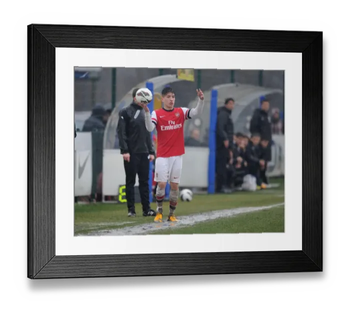 Framed Print : Hector Bellerin (Arsenal). Inter Milan U19 0: 1 Arsenal U19. NextGen Series. Last 16