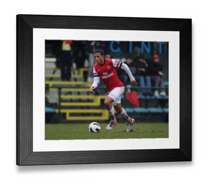 Framed Print : Isaac Hayden in Action: Inter Milan U19 vs Arsenal U19, NextGen Series 2012-13 Framed Print : Isaac Hayden in Action: Inter Milan U19 vs Arsenal U19, NextGen Series 2012-13