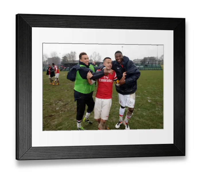 Framed Print : Arsenal U19s Celebrate Victory Over Inter Milan U19s in NextGen Series Framed Print : Arsenal U19s Celebrate Victory Over Inter Milan U19s in NextGen Series