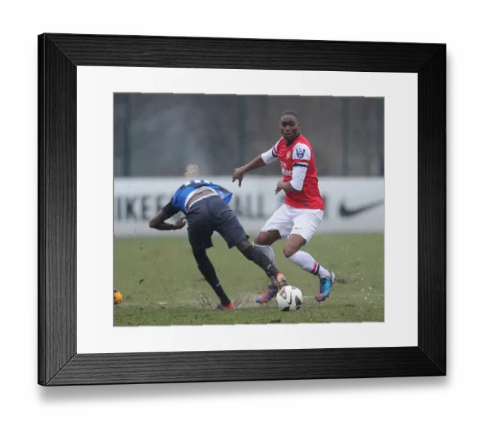 Framed Print : Jordan Wynter (Arsenal) Djumo (Inter). Inter Milan U19 0: 1 Arsenal U19. NextGen Series Framed Print : Jordan Wynter (Arsenal) Djumo (Inter). Inter Milan U19 0: 1 Arsenal U19. NextGen Series
