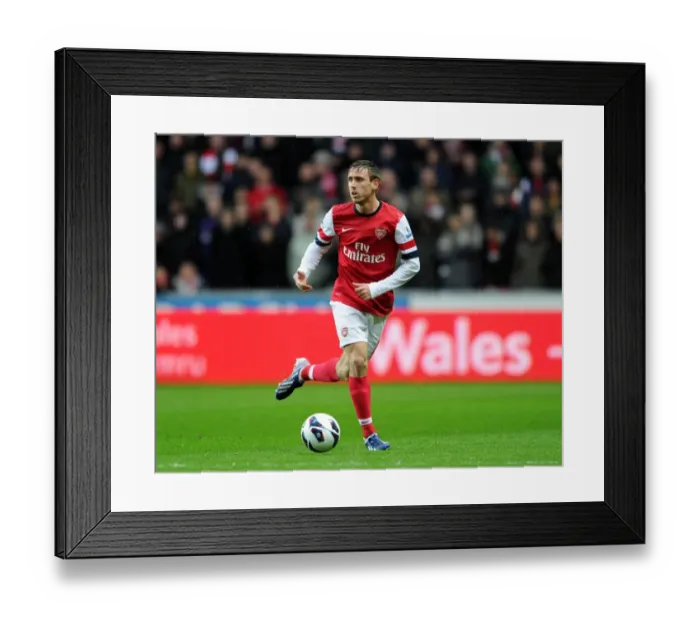 Framed Print : Nacho Monreal in Action: Swansea City vs. Arsenal, Premier League 2012-13