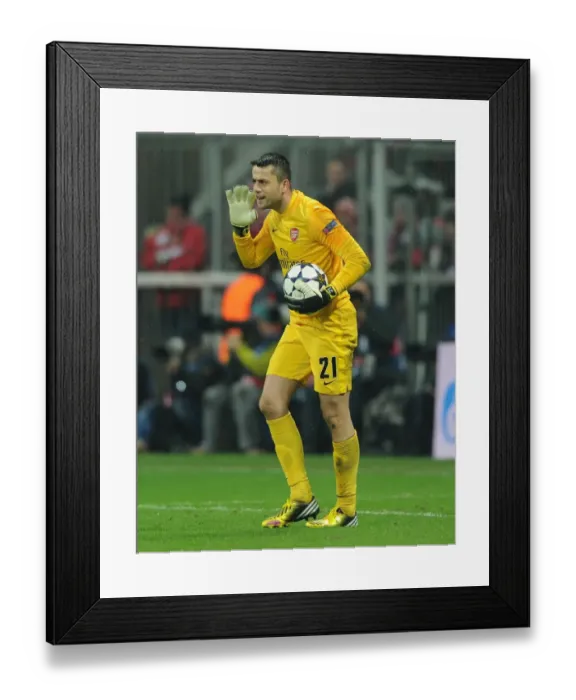 Framed Print : Lukasz Fabianski: Arsenal's Fortress in Bayern Munich's Den (UEFA Champions League 2012-13)