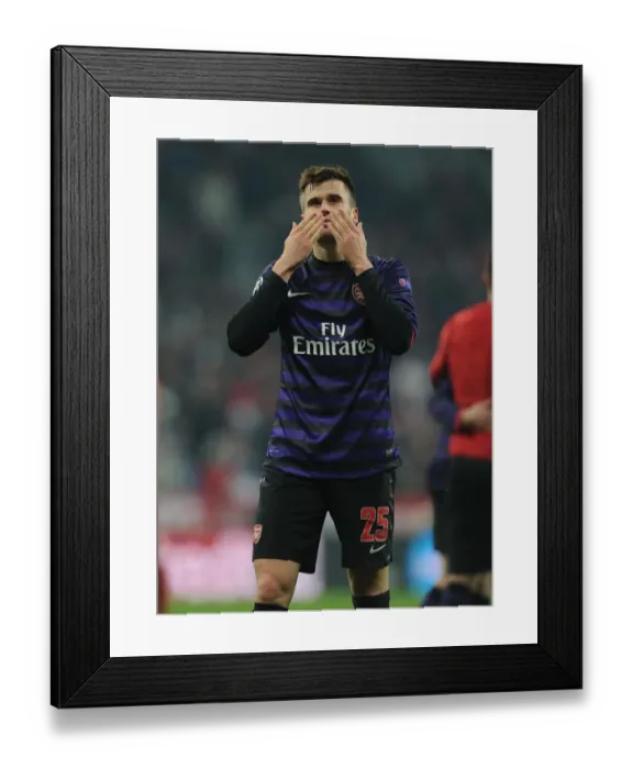 Framed Print : Carl Jenkinson Salutes Arsenal Fans: Bayern Munich vs Arsenal, UEFA Champions League 2013