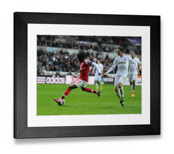 Framed Print : Gervinho Scores the Second Goal: Swansea City vs. Arsenal, Premier League 2012-13