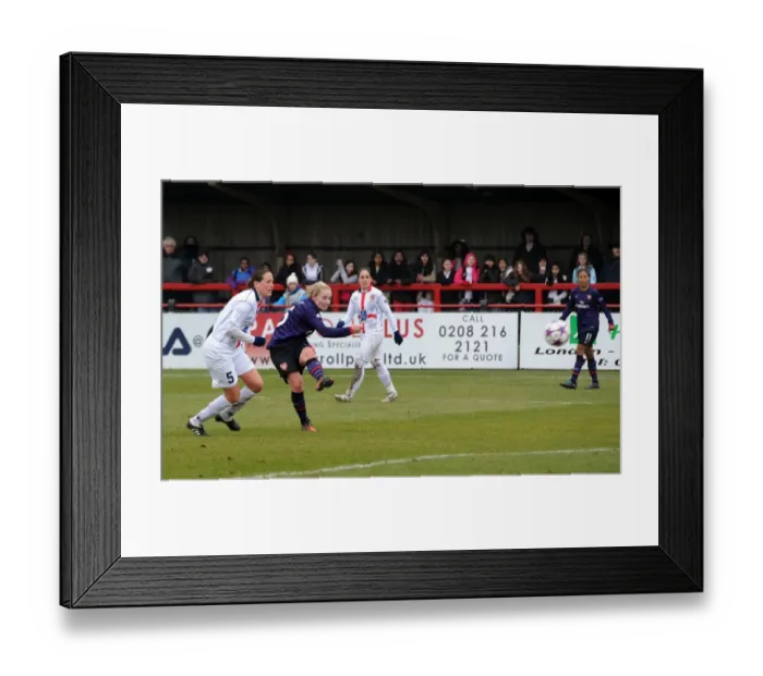 Framed Print : Kim Little Scores Dramatic Goal as Arsenal Ladies Advance in UEFA Women's Champions League: Arsenal Ladies FC vs ASD Torres CF Framed Print : Kim Little Scores Dramatic Goal as Arsenal Ladies Advance in UEFA Women's Champions League: Arsenal Ladies FC vs ASD Torres CF