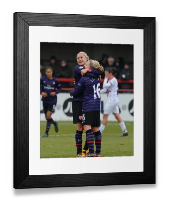 Framed Print : Arsenal Ladies FC Triumph: Kim Little and Steph Houghton Celebrate Goals in UEFA Women's Champions League Quarters