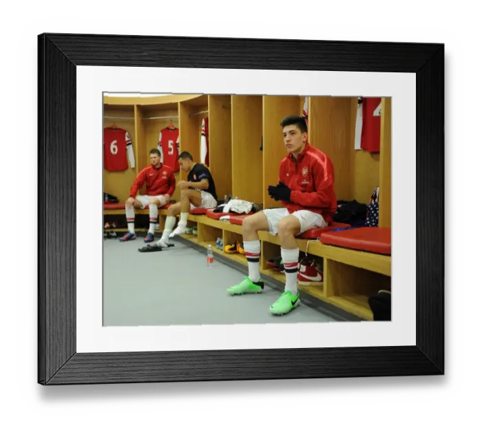 Framed Print : Hector Bellerin (Arsenal). Arsenal U19 1: 0 CSKA Moscow U19. NextGen Series. 1 / 4 Final Framed Print : Hector Bellerin (Arsenal). Arsenal U19 1: 0 CSKA Moscow U19. NextGen Series. 1 / 4 Final