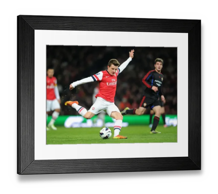 Framed Print : Thomas Eisfeld of Arsenal in Action against CSKA U19 in NextGen Series Quarter Final