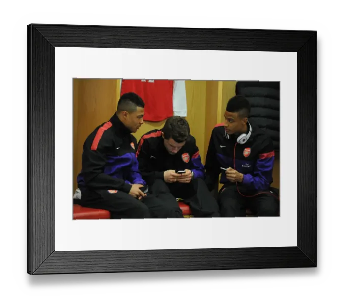 Framed Print : Serge Gnabry, Thomas Eisfeld and Martin Angha (Arsenal). Arsenal U19 1: 0 CSKA Moscow U19