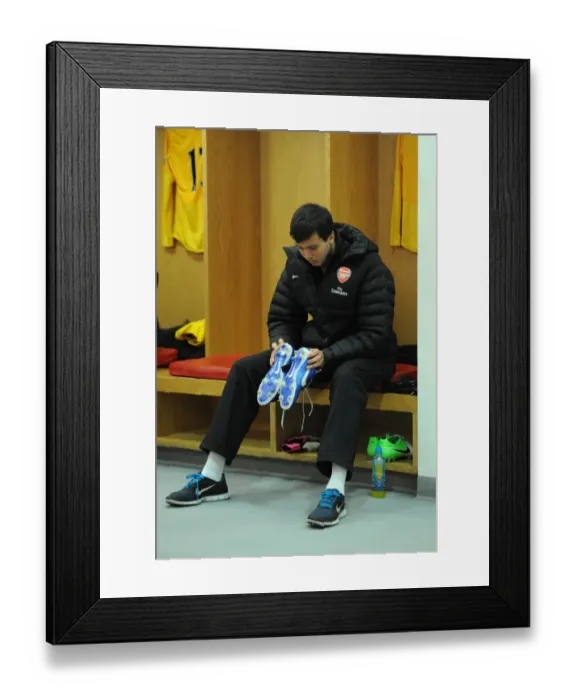Framed Print : Dejan Iliev's Shutout: Arsenal U19 Advances to NextGen Series Semifinals (1:0 vs CSKA Moscow U19)