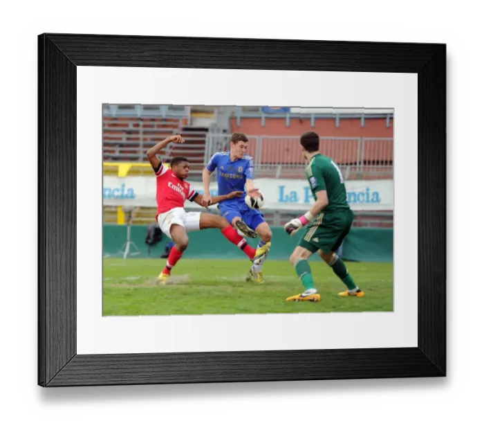 Framed Print : Arsenal U19 v Chelsea U19 - NextGen Series Semi Final Framed Print : Arsenal U19 v Chelsea U19 - NextGen Series Semi Final